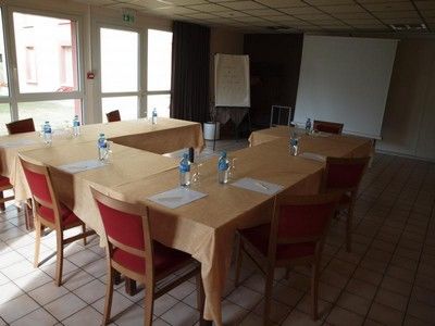 Hotel Brit Les Evens